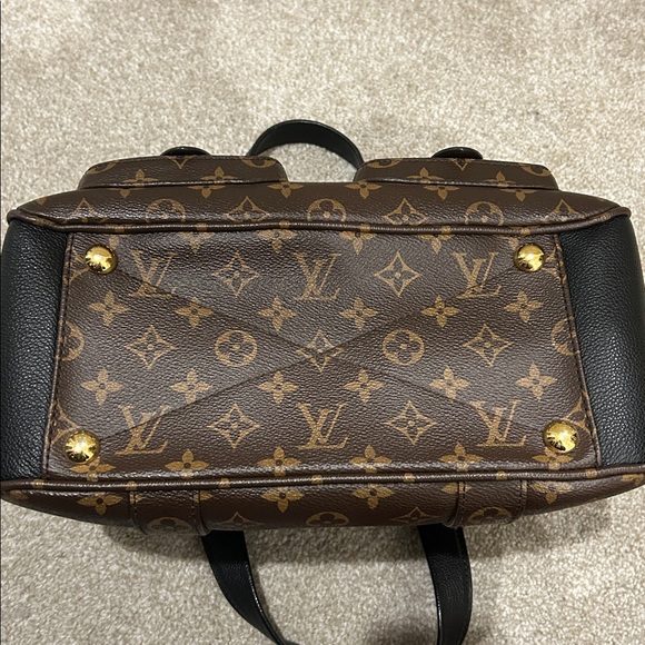 Louis Vuitton Manhattan MM monogram with black leather - Picture 8 of 11
